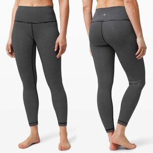 Lululemon Wunder Under High-Rise Tight 25" *Luxtreme
Hype Stripe Black White